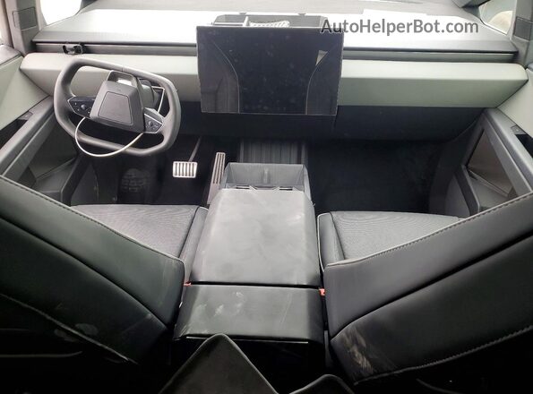 7G2CEHED4SA059317 2025 TESLA CYBERTRUCK Silver Vista del salpicadero