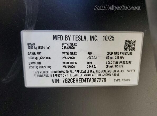 7G2CEHED4TA087278 2026 TESLA CYBERTRUCK Silver Widok komory silnika