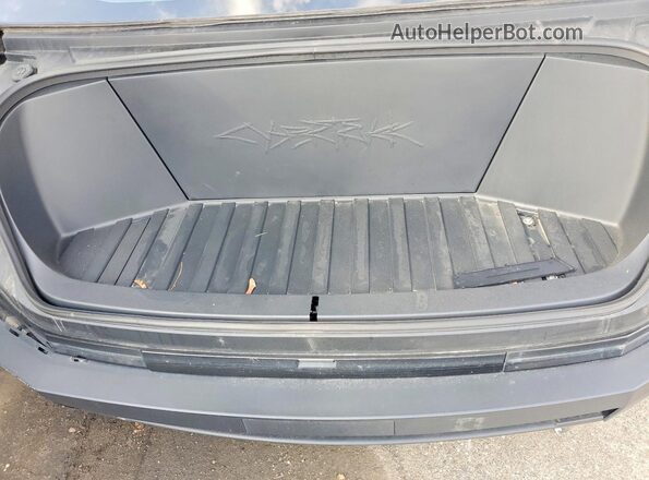 7G2CEHED5RA024179 2024 TESLA CYBERTRUCK Silver ძრავის განყოფილების ხედი