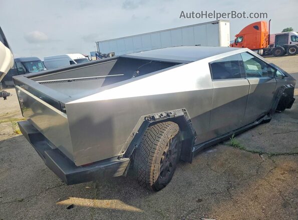 7G2CEHED5RA024179 2024 TESLA CYBERTRUCK Silver უკანა მარჯვენა