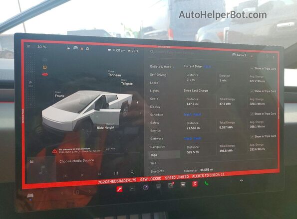 7G2CEHED5RA024179 2024 TESLA CYBERTRUCK Silver ხელსაწყოთა პანელის ხედი