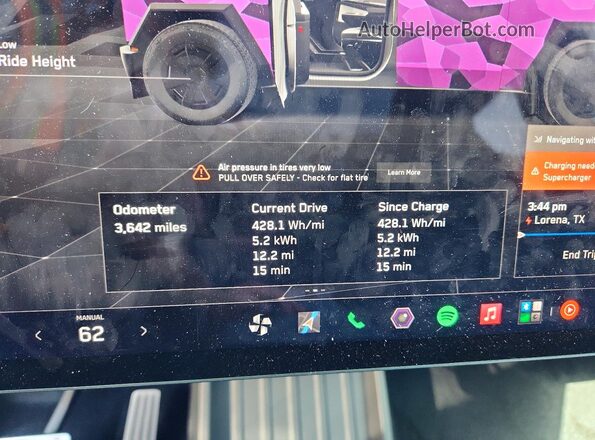 7G2CEHED5RA054394 2024 TESLA CYBERTRUCK Brown Widok zestawu wskaźników