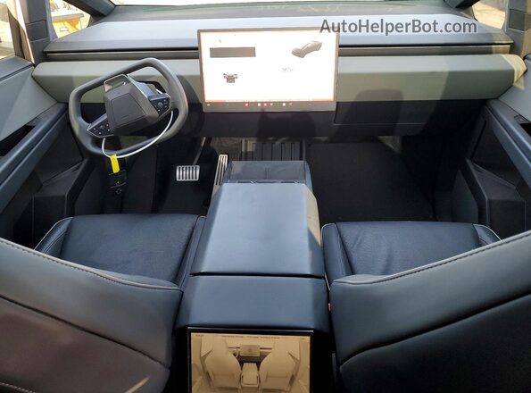 7G2CEHED8RA040263 2024 TESLA CYBERTRUCK Black Vista del salpicadero