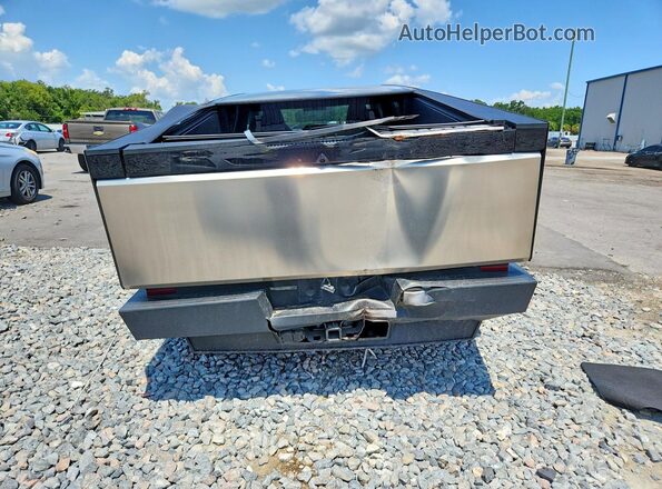 7G2CEHED8SA080865 2025 TESLA CYBERTRUCK Серебряный Вид сзади