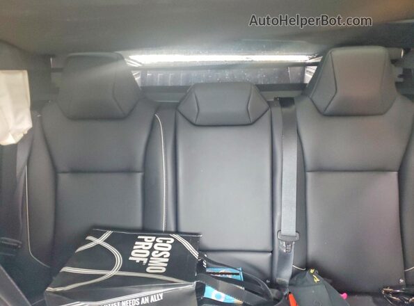 7G2CEHED9SA069292 2025 TESLA CYBERTRUCK White Widok tylnych siedzeń