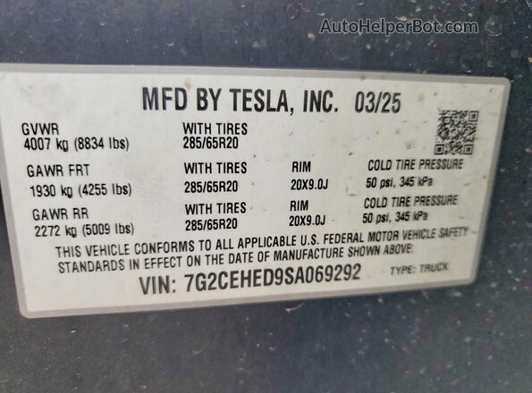 7G2CEHED9SA069292 2025 TESLA CYBERTRUCK White Widok naklejki z numerem VIN