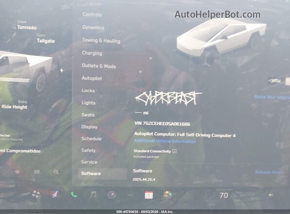 7G2CEHEE0SA061686 2025 TESLA CYBERTRUCK Silver Rear seats view