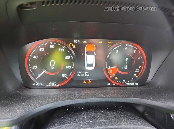 7JR102FLXKG011696 2019 VOLVO S60 Blue Instrument cluster view