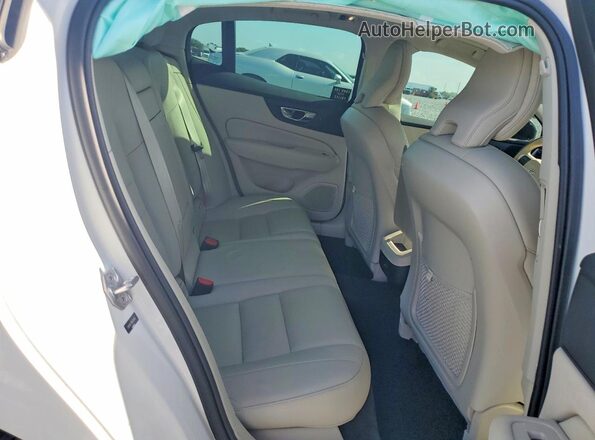 7JR102FZ1MG112665 2021 VOLVO S60 White Vista de los asientos traseros