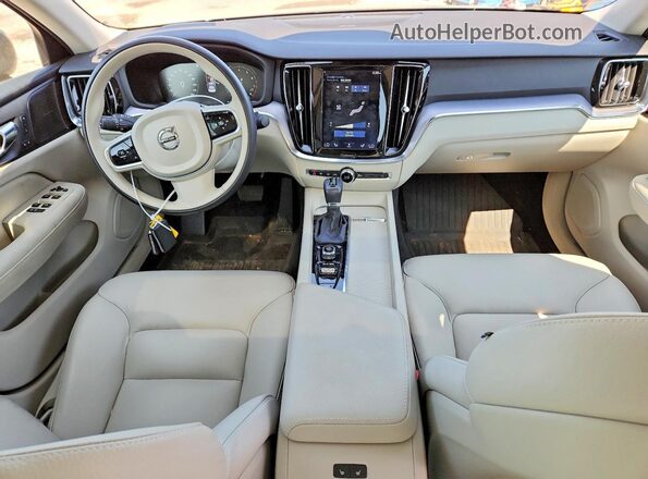 7JRA22TK5LG063597 2020 VOLVO S60 Blue Widok deski rozdzielczej