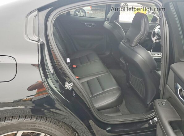 7JRA22TK7LG071815 2020 VOLVO S60 Черный Вид задних сидений