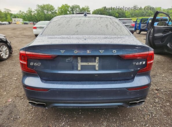 7JRA22TM1KG017295 2019 VOLVO S60 Blue უკანა ხედი