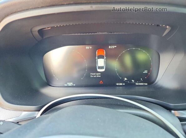 7JRA22TM6KG015185 2019 VOLVO S60 Gray ხელსაწყოთა პანელის ხედი