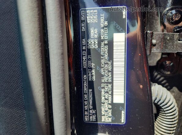 7JRL12FH4RG282216 2024 VOLVO S60 Черный Вид подкапотного пространства
