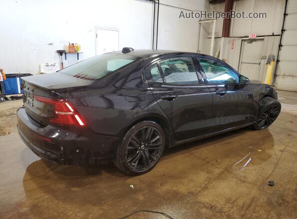 7JRL12FH4RG282216 2024 VOLVO S60 Черный 