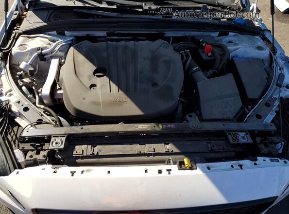 7JRL12FH9RG289372 2024 VOLVO S60 White Vista interior trasera