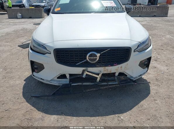 7JRL12FK2RG313121 2024 VOLVO S60 White Вид спереду