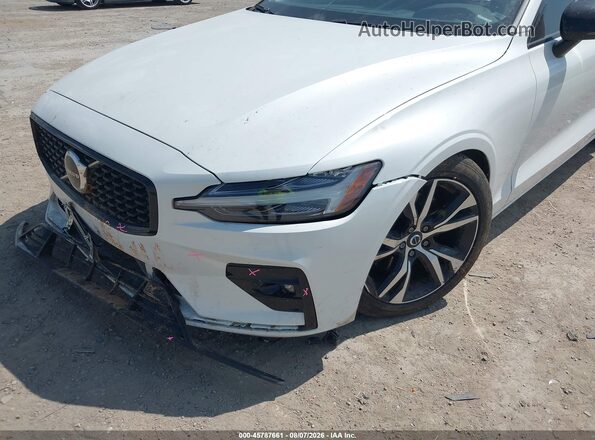 7JRL12FK2RG313121 2024 VOLVO S60 White 