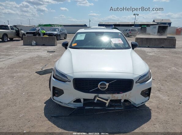 7JRL12FK2RG313121 2024 VOLVO S60 White Вид щитка приладів