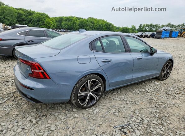 7JRL12FK8RG303967 2024 VOLVO S60 Blue უკანა მარჯვენა
