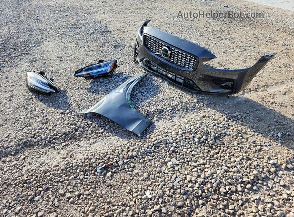 7JRL12FL4RG310228 2024 VOLVO S60 Gray Vista del compartimento del motor