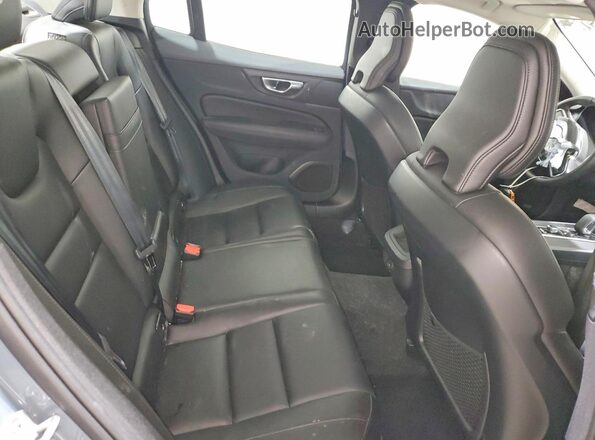 7JRL12TK2RG314810 2024 VOLVO S60 Blue Widok tylnych siedzeń