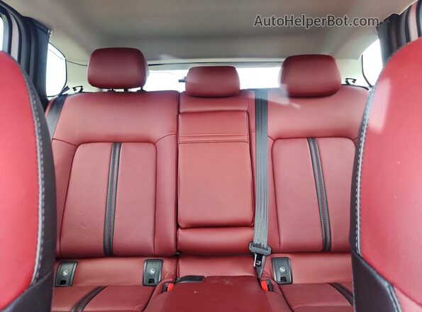 7MMVAADW1SN142242 2025 MAZDA CX-5 White Հետևի նստատեղերի տեսք