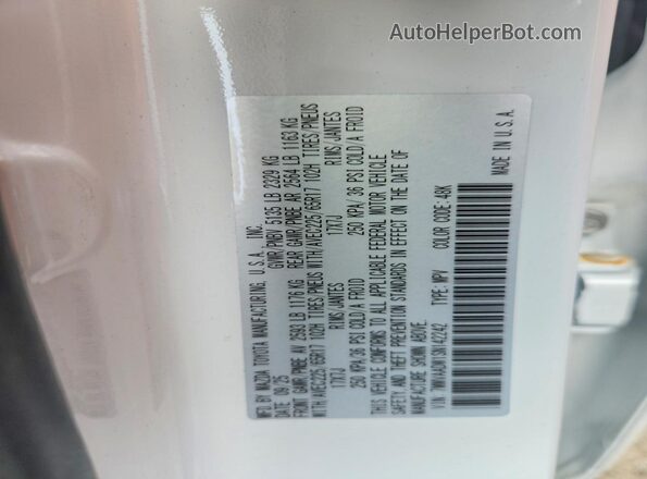 7MMVAADW1SN142242 2025 MAZDA CX-5 White VIN կոդի պիտակի տեսք