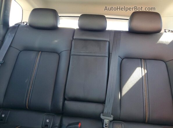 7MMVAAEW3SN114828 2025 MAZDA CX-5 Black Widok tylnych siedzeń