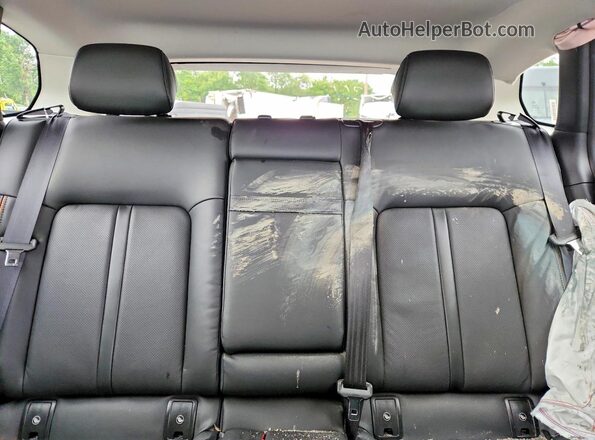 7MMVAAEW3TN171483 2026 MAZDA CX-5 White Widok tylnych siedzeń