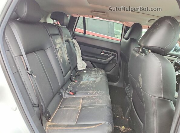 7MMVAAEW3TN171483 2026 MAZDA CX-5 White Widok wnętrza z tyłu