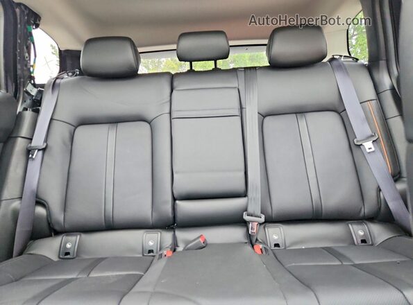 7MMVAAEW7TN150216 2026 MAZDA CX-5 Gray Widok tylnych siedzeń