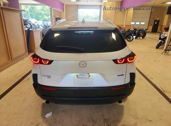 7MMVAAEW9TN145762 2026 MAZDA CX-5 White Հետևի տեսք