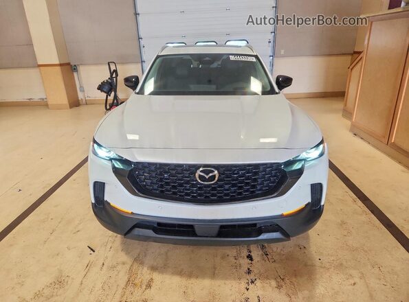 7MMVAAEW9TN145762 2026 MAZDA CX-5 White Դիմացի տեսք