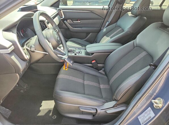 7MMVABAM9RN236842 2024 MAZDA CX-5 Gray Front interior view