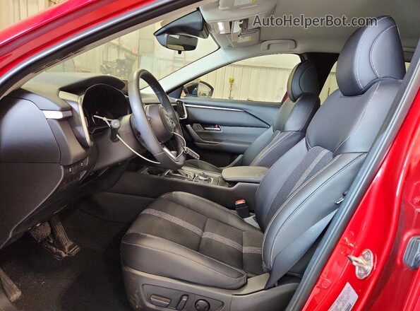 7MMVABBM3RN228721 2024 MAZDA CX-5 Red Front interior view