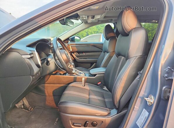 7MMVABCM3PN136858 2023 MAZDA CX-5 Blue Vista interior delantera