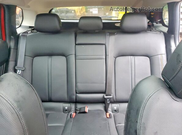 7MMVABDL3TN453216 2026 MAZDA 3 Red Rear seats view