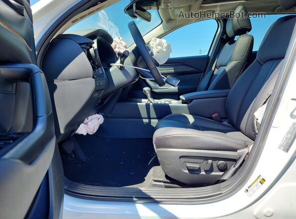 7MMVABDL5TN602094 2026 MAZDA CX-5 Silver Front interior view