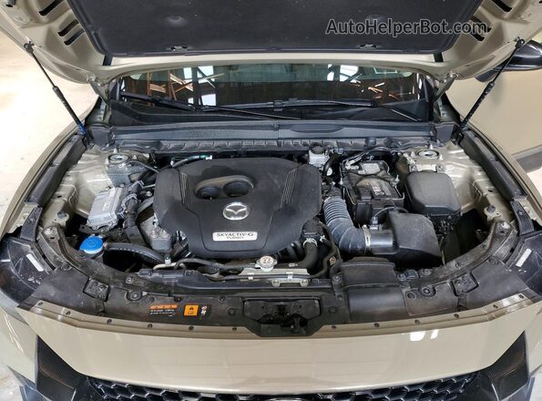 7MMVABDY1SN371026 2025 MAZDA CX-5 Tan Vista del compartimento del motor