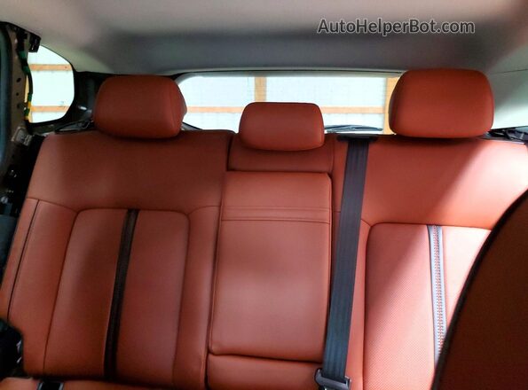 7MMVABDY1SN371026 2025 MAZDA CX-5 Tan Vista de los asientos traseros