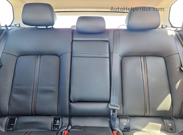7MMVABEM8SN318318 2025 MAZDA CX-5 Blue უკანა სავარძლების ხედი