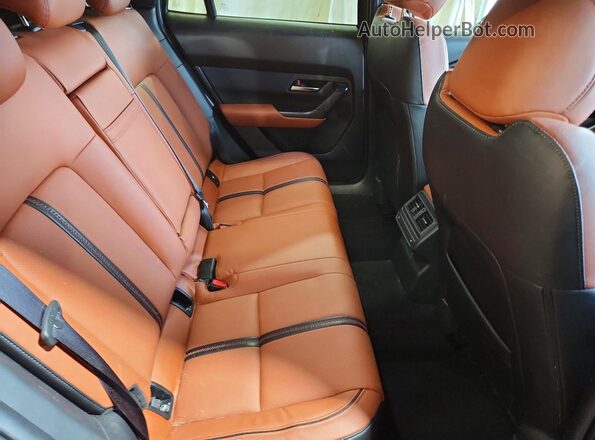 7MMVABEY1SN305610 2025 MAZDA CX-5 Blue Vista interior trasera