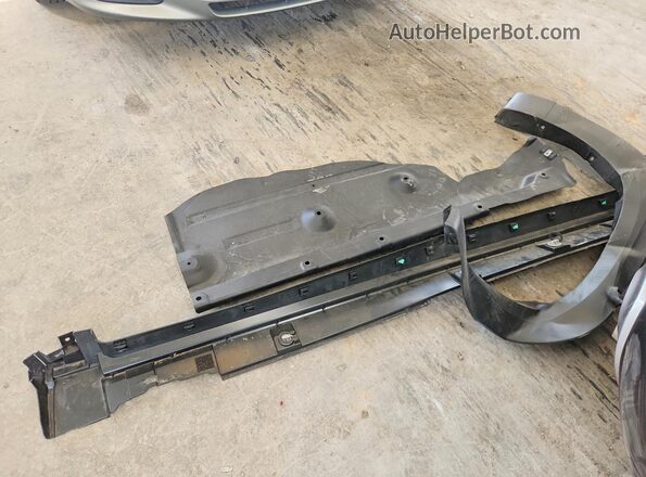 7MMVABEY3TN458488 2026 MAZDA CX-5 Green Vista del compartimento del motor