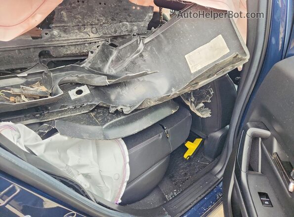 7MMVABEY9RN218158 2024 MAZDA CX-5 Blue Вид задньої частини салону