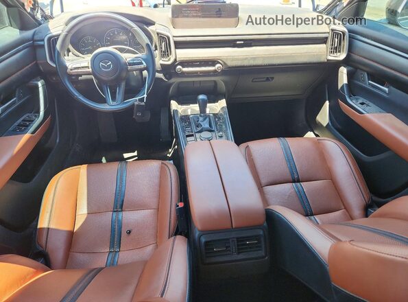 7MMVABXY6PN132557 2023 MAZDA CX-5 Gray Dashboard view