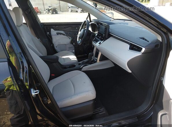7MUAAAAG6NV021884 2022 TOYOTA COROLLA CROSS Черный Вид салона спереди