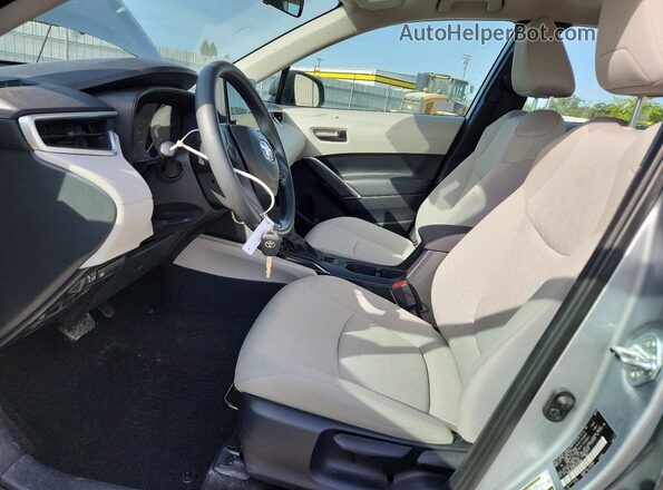 7MUAAAAG8RV099086 2024 TOYOTA COROLLA Silver Front interior view