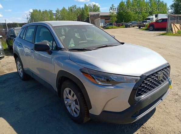 7MUAAABG8SV137064 2025 TOYOTA COROLLA Серебряный Передняя правая четверть