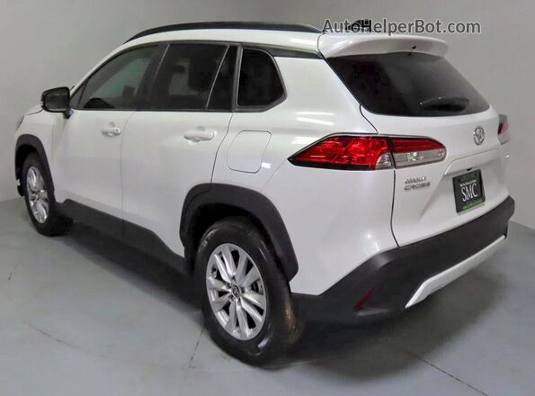7MUBAAAG4SV141585 2025 TOYOTA ALL White Вид спереду